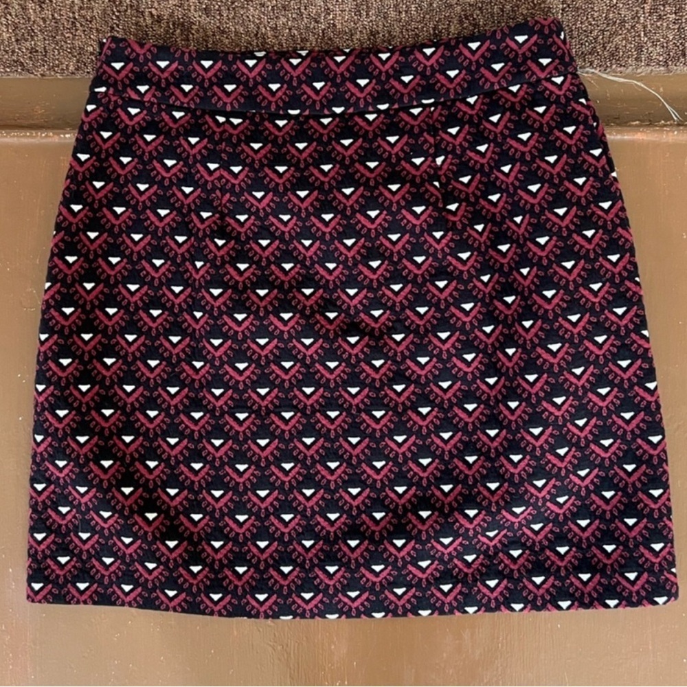 NWOT LOFT skirt. Women’s 6